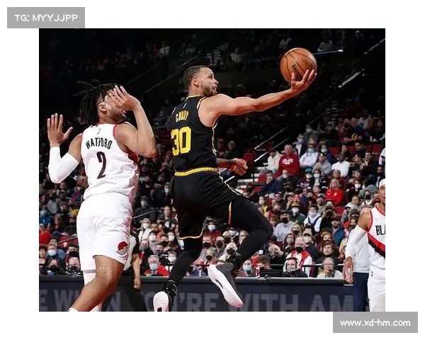 康宁汉姆连续两场半场打卡贡献20+得分展现强势表现